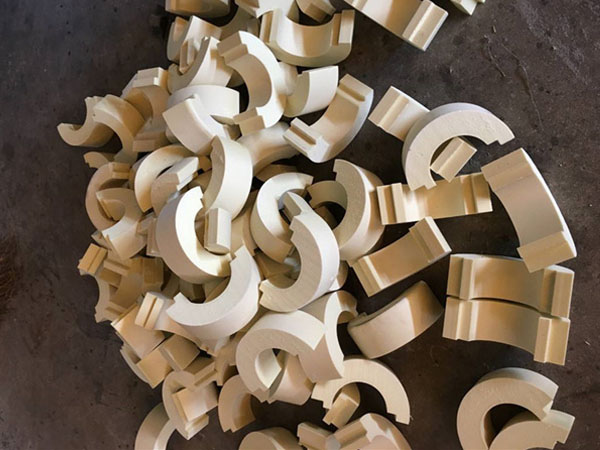 聚氨酯保冷管托